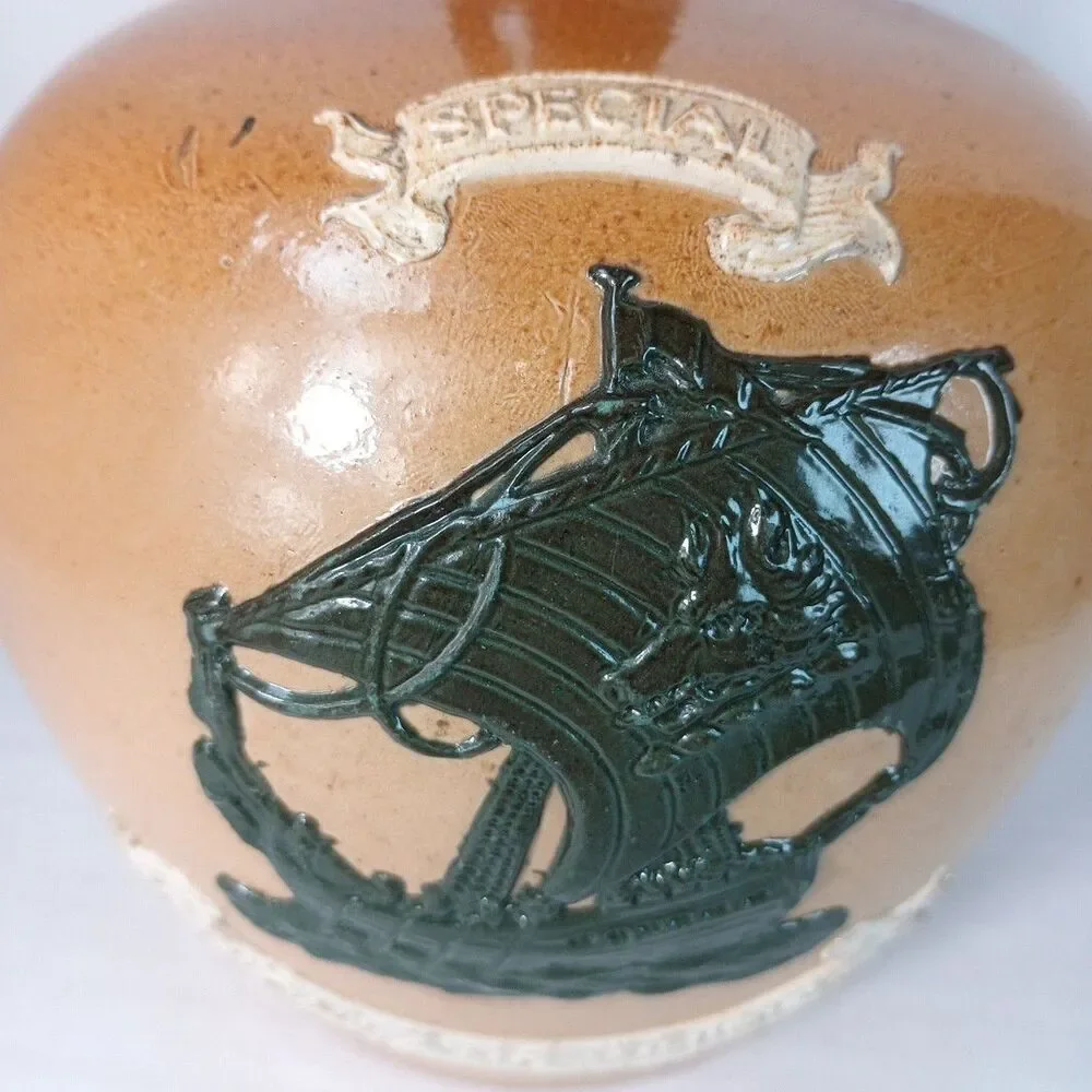 Antique‎ Doulton Lambeth Stoneware Pottery Special Highland Whisky Jug England